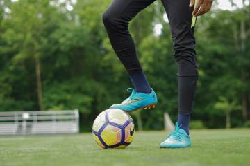 伯恩：看到梅西的表现时，我都不能用重返巅峰来形容他了｜中欧体育官方网站（配图示意）